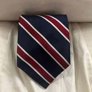 T. Foley Designs New York 100% silk tie